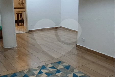 Apartamento a Venda com 3 dormitórios e 1 Vaga - Vila Mariana - SP