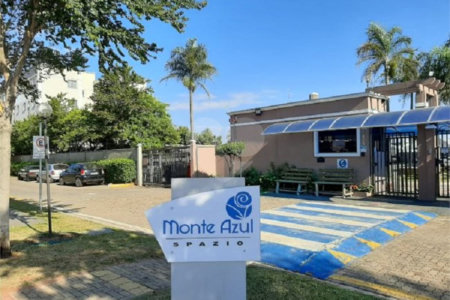 Apartamento no Condomínio Mont Azul.