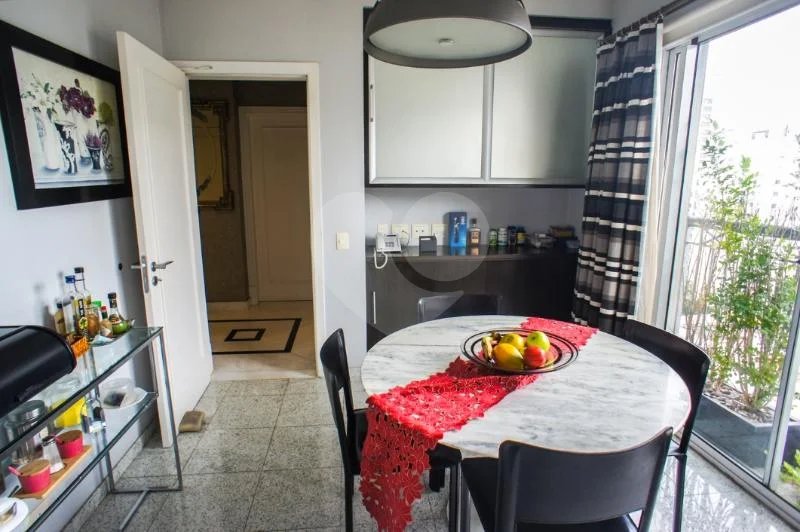Apartamento mobiliado em Moema próximo ao Ibirapuera