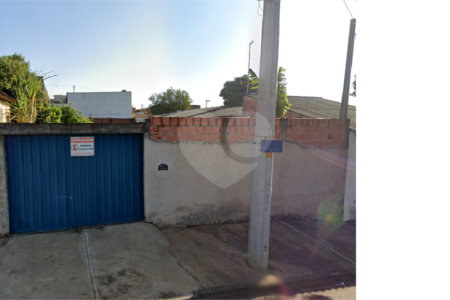 Terreno de esquina no Cidade Aracy.