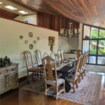 Casa à venda, 742 m², com piscina, 5 suítes, em Embu das Artes