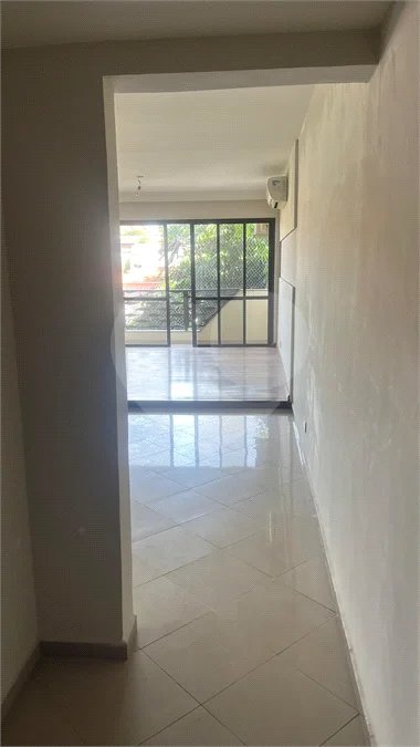 APARTAMENTO À VENDA NO EDIFÍCIO PRINCESA DANIELA | 135 M² | 3 DORMITÓRIOS | 3 VAGAS