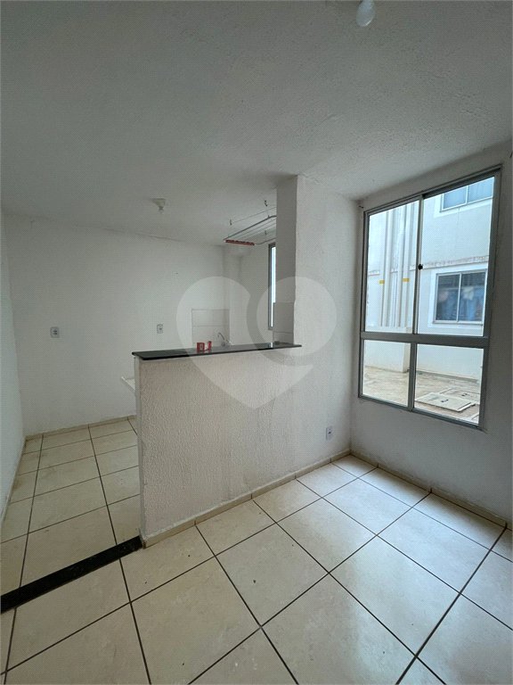 Apartamento no Condomínio Mont Everest .
