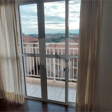 Apartamento 1 dormitório no Condomínio Parque das Violetas