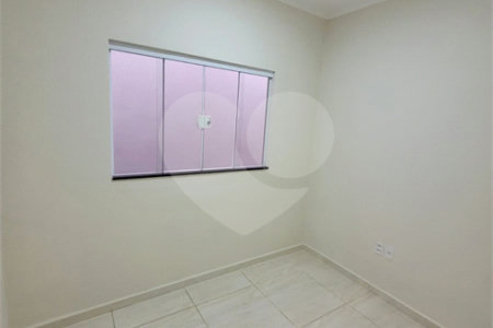 SUA CASA NOVA ESPERA POR VOCÊ!