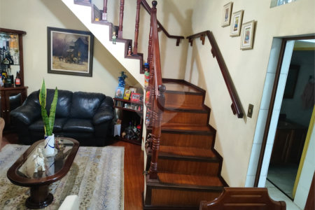 CASA A VENDA SAUDE - R$ 900.000,00