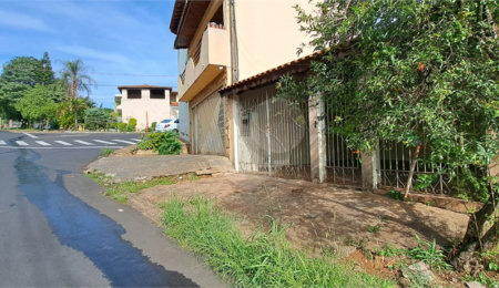 Casa à venda com 3 quartos em Jardim Social Belvedere, São Carlos, SP