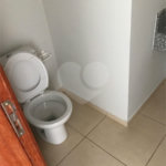 Indaiatuba - Sobrado para venda e Locação - Jardim Nely em Indaiatuba - R$ 425.000,00 - aceita parte em permuta - Bairro tranquilo com fácil acesso a rodovias, Shopping Polo Parque Mall - Assai, Polo shopping - Com duas suítes sendo uma com sacada, , lavabo. área de serviço , 2 vagas, portão ele