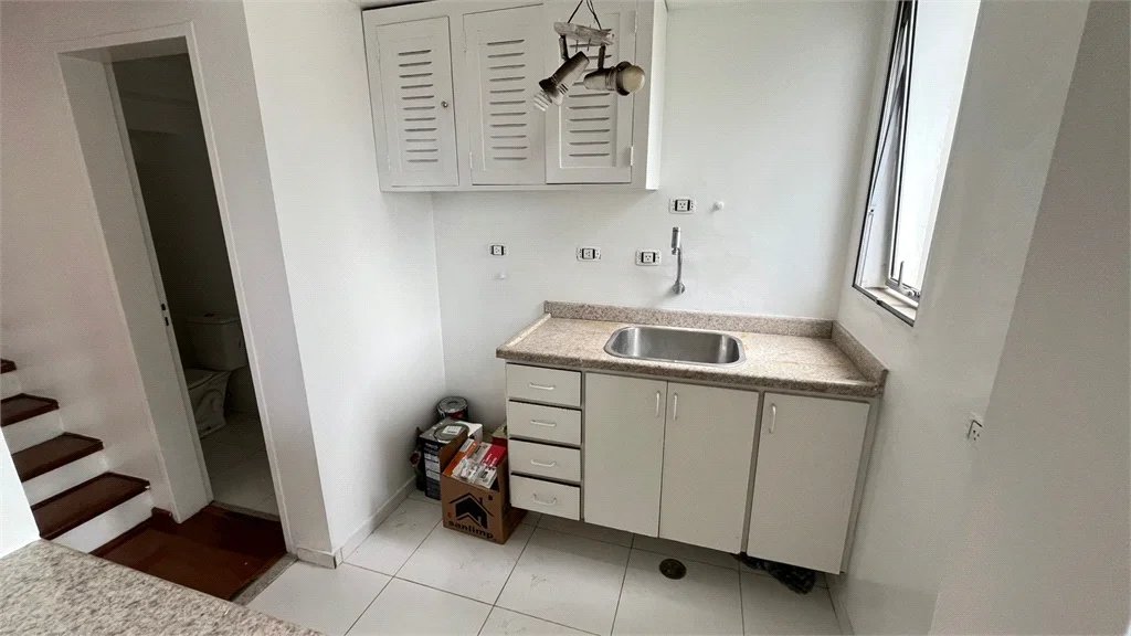 Charmoso Apartamento Duplex – 50m² | 1 Suíte | 1 Vaga