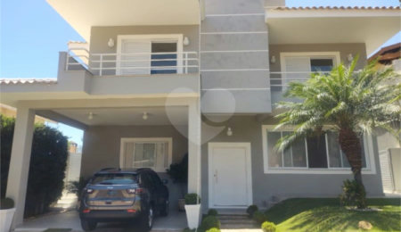 Casa à venda com 3 suítes no condomínio Villaggio Capriccio, Louveira - SP