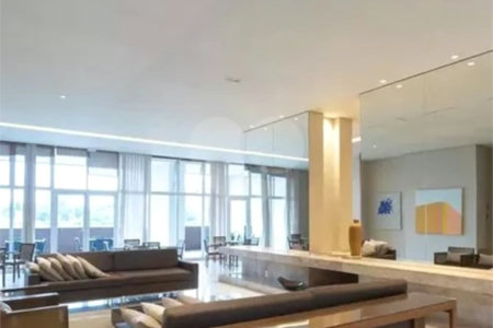 Cobertura amplo com 110m² mobilizada à venda no Campo Belo