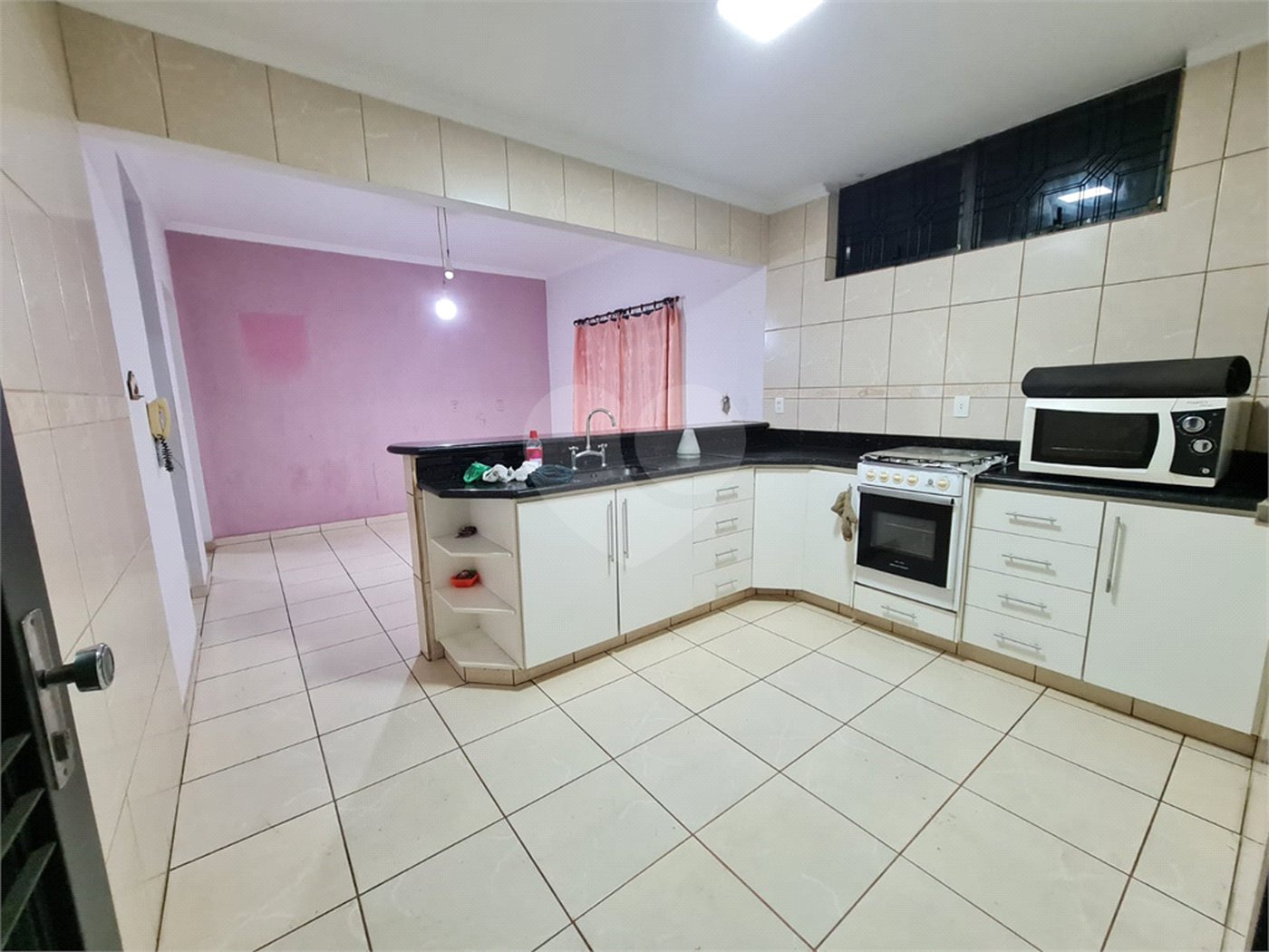 Casa sobrado para venda no Jardim das Torres