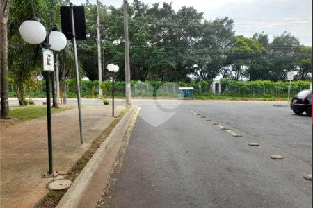 Apartamento à Venda no Edifício Mont Park – Bairro Jockey