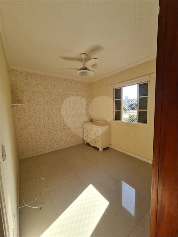 Apartamento à venda no Condomínio Vila Real