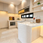 Indaiatuba - Casa condomínio Park Vista Real - AT : 200m - AC : 140m - Boiller Instalado - torneiras quentes - 3 quartos : sendo 1 suite - Suite - Ar Condicionado Samsung 12 Btu’s; arandelas de cabeceira , Dommus Closet . Esquadria , porta automática . 2 Quartos - Ar Condicionado Samsung 9 Bt