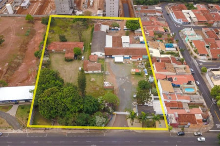 Terreno para venda no Santa Felícia.