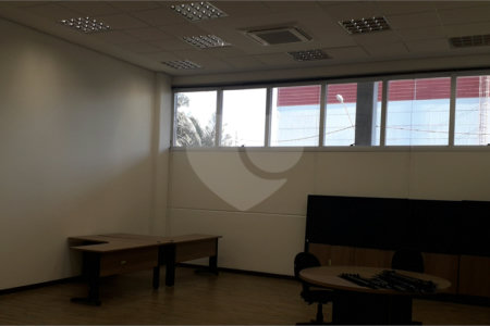 Prédio para alugar em Vila Salles, Atibaia, SP