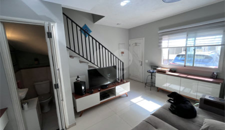 Casa à venda com 2 quartos, sendo 1 suíte,  no condomínio Cond Villa D'este, São Paulo - SP