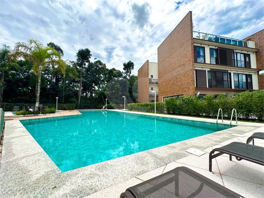 Villagio à venda com 3 quartos, sendo 1 suíte,  em Riviera de São Lourenço, Bertioga, SP