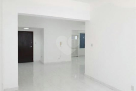 Apartamento em República