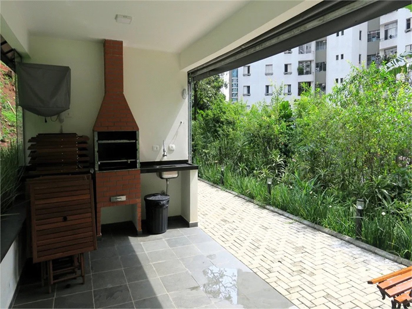 Apartamento à venda com 3 quartos, sendo 1 suíte,  em Jardim Sul, São Paulo, SP