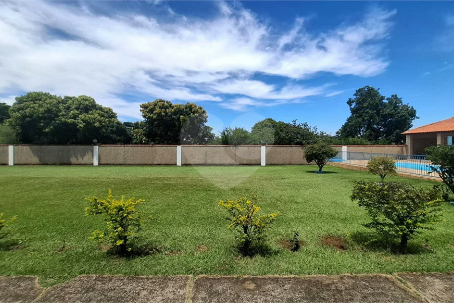 Chácara à venda – Excelente oportunidade dentro da cidade para investir ou para morar!