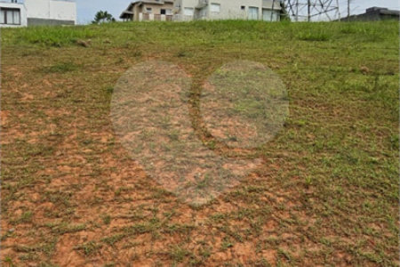 Terreno 589 m² em Bragança Paulista condomínio fechado alto padrão e pronto para construir