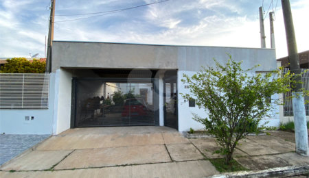 Casa à venda com 2 quartos, sendo 1 suíte,  em Residencial Samambaia, São Carlos, SP