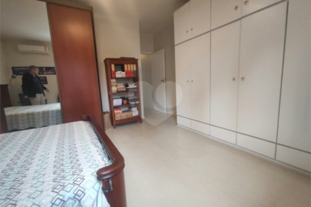 Excelente imóvel para locação comercial com 220m² e vaga no Anália Franco !!