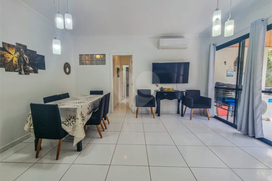 Apartamento à venda com 2 quartos, sendo 1 suíte,  em Riviera de São Lourenço, Bertioga, SP