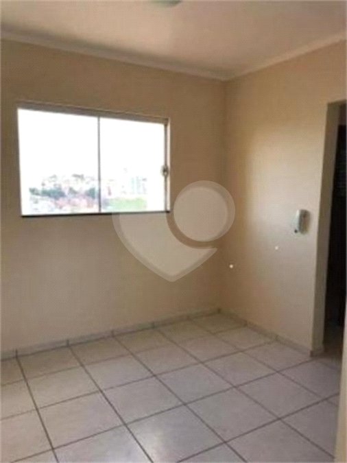 Investimento Certeiro na Gleba 1: Apartamento 1 DormItório, Quintal e Localização que Aluga Fácil