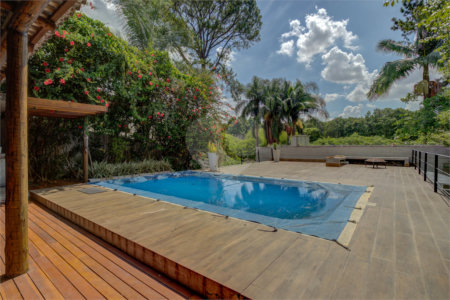 Sobrado à venda com 4 quartos, sendo 2 suítes, em Chácara Monte Alegre, São Paulo, SP