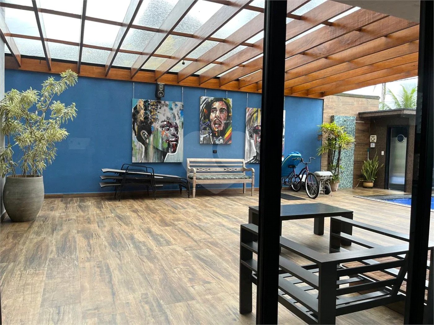 Casa à venda com 4 suítes em Boracéia, São Sebastião, SP