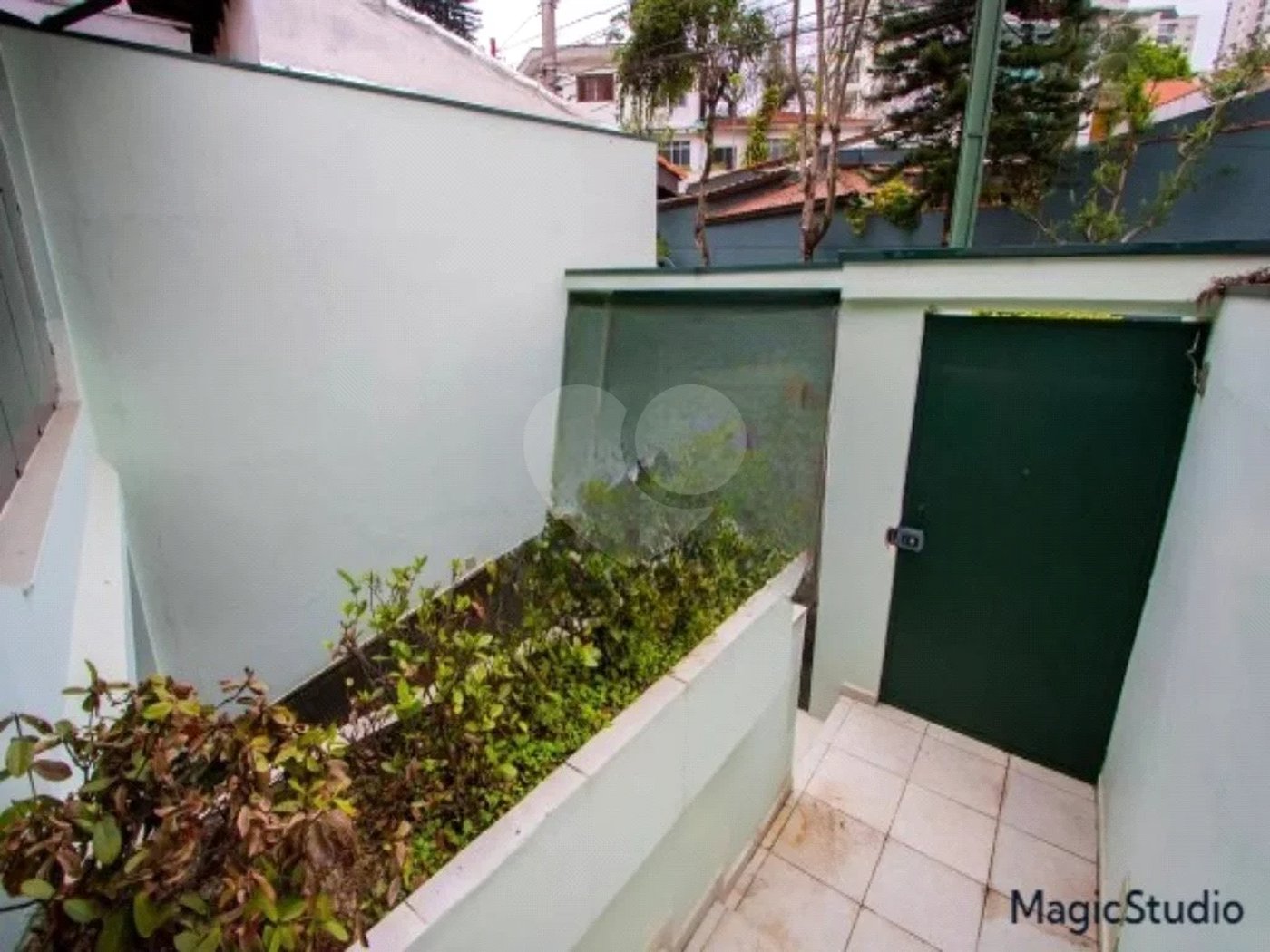 Casa com 360m² , 3 dormitórios , sendo 1 suíte , 4 vagas , disponível para venda ou locação , no centro de Santo André.