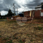 LOTE DE ESQUINA NO CONDOMINIO RESIDENCIAL DAMHA IV