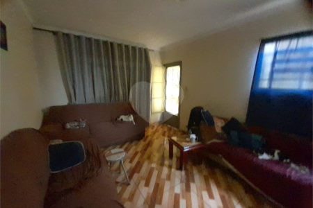 Casa multifuncional a venda na Vila Boa Vista 1