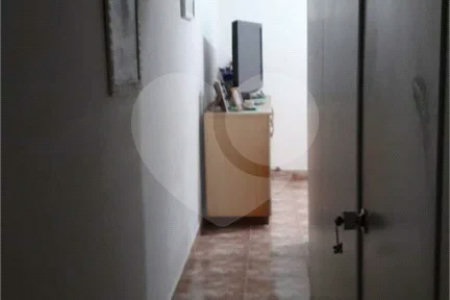 Sobrado à venda na Quarta Parada, para comércio ou residência, entre Alto da Mooca e Belenzinho