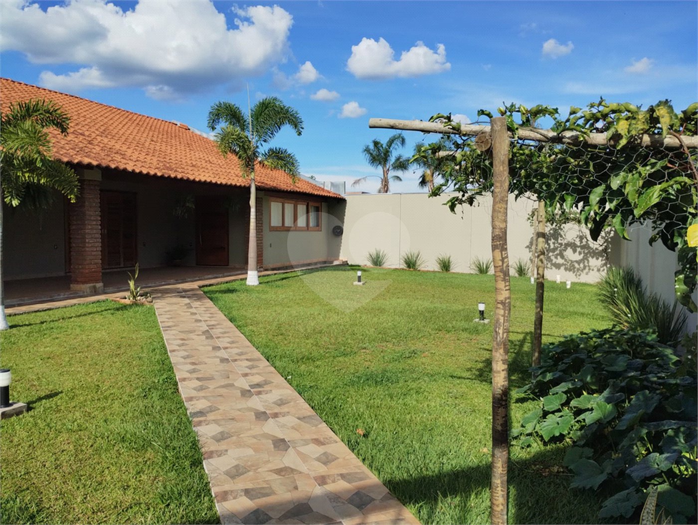 RESIDENCIAL QUINTA DOS BURITIS