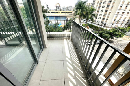 Studio 35 metros - planejado -pé direito de 3,70Mts - linda arquitetura - Vila Mariana