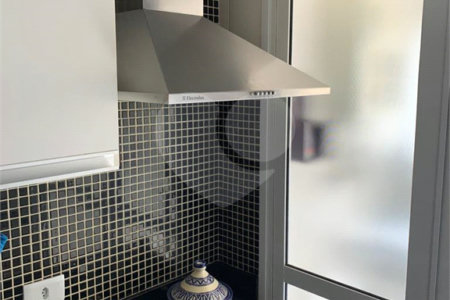 Apartamento á venda na Saúde com 75 m², com 3 dormitórios 1 suíte e 2 vagas de garagem