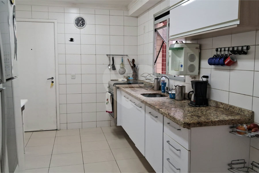 Apartamento à venda com 3 quartos, sendo 1 suíte,  em Vila Guilherme, São Paulo, SP