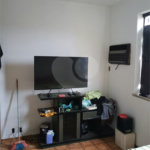 Casa à venda com 5 quartos, sendo 1 suíte, em Bangu, Rio de Janeiro, RJ