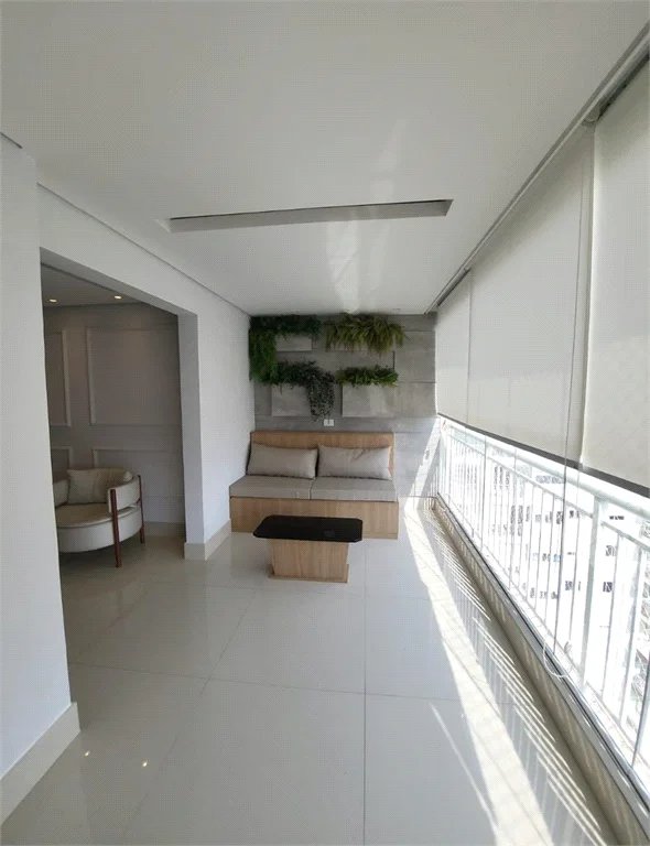 Apartamento à venda com 3 quartos, sendo 1 suíte,  em Jardim Vazani, São Paulo, SP