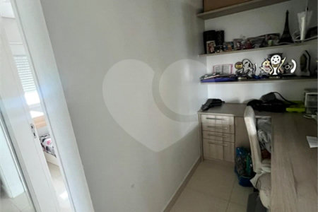 Apartamento à venda com 2 suítes em Parque Reboucas, São Paulo, SP