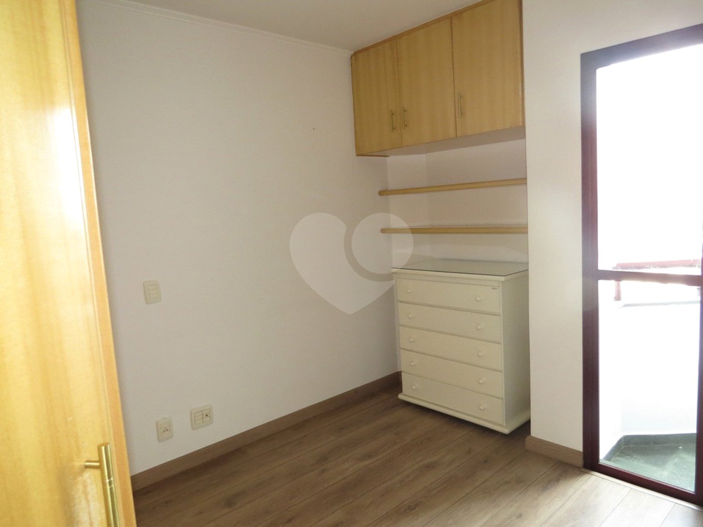Apartamento à venda com 3 quartos, sendo 1 suíte, em Tatuapé, São Paulo, SP