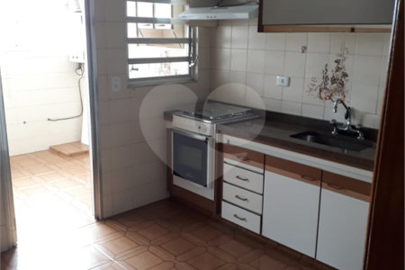 Apartamento à venda com 3 quartos no Centro, Poá, SP