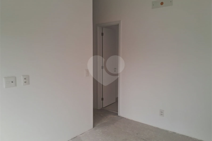 Apartamento à venda com 2 suítes em Alto da Lapa, São Paulo, SP