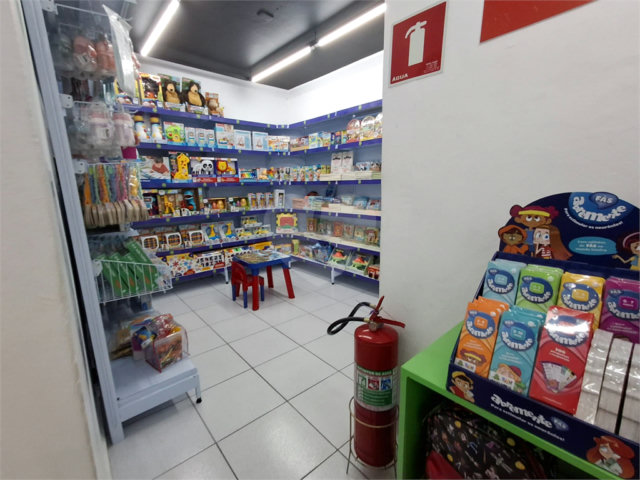 Sobrado à venda com 6 quartos em Campo Belo, São Paulo, SP