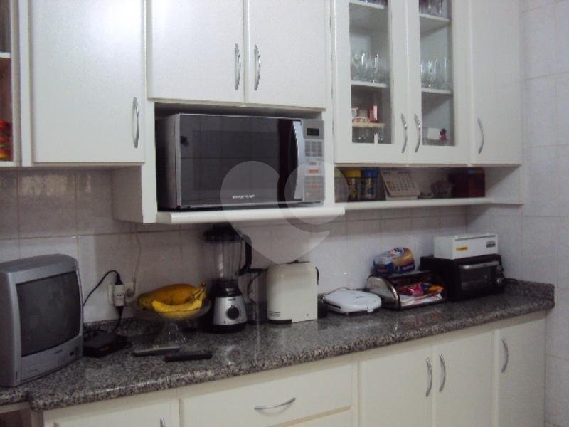 Casa à venda com 3 suítes em Vila Sônia, São Paulo, SP