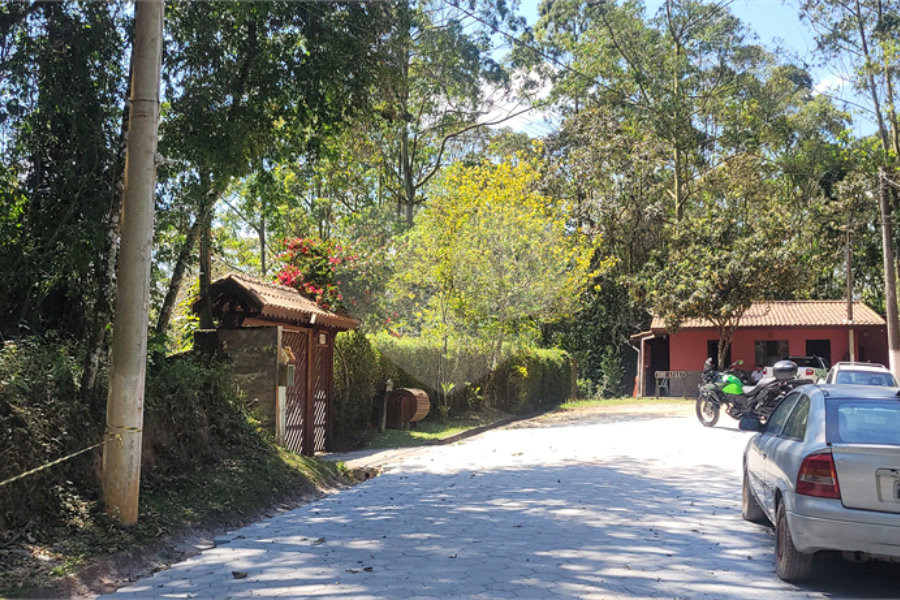 Terreno à venda no condomínio Parque Imperial da Cantareira, Mairiporã - SP